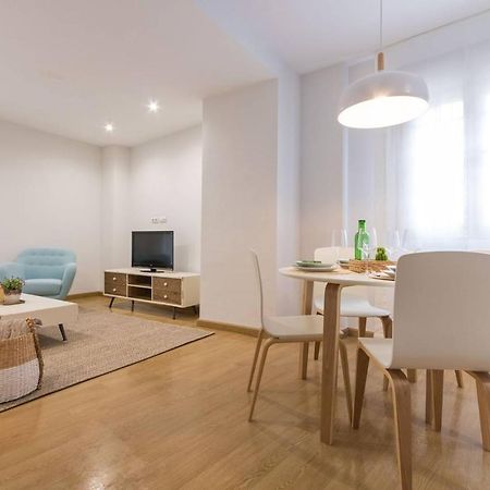 Luis Rey Central Suite By Valcambre เซบีญา ภายนอก รูปภาพ