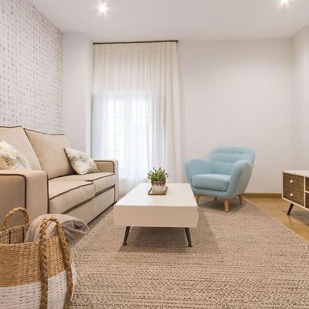 Luis Rey Central Suite By Valcambre เซบีญา ภายนอก รูปภาพ