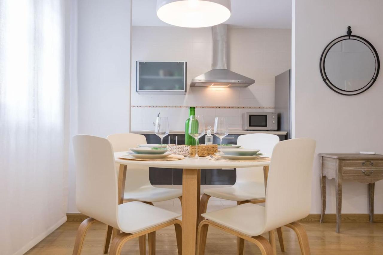 Luis Rey Central Suite By Valcambre เซบีญา ภายนอก รูปภาพ